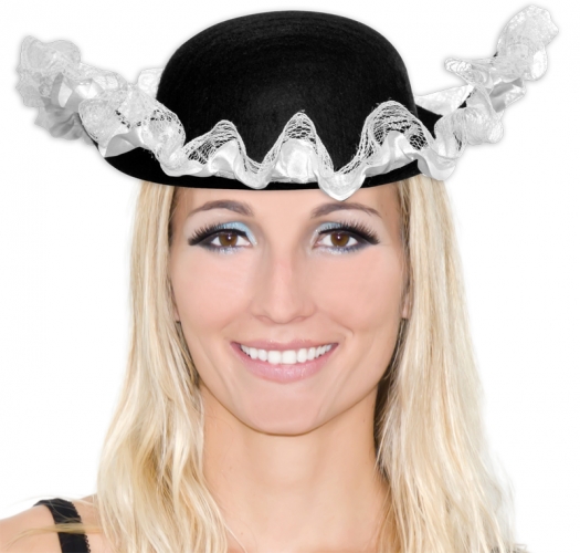 Tricorne noir dentelle blanche - Photo